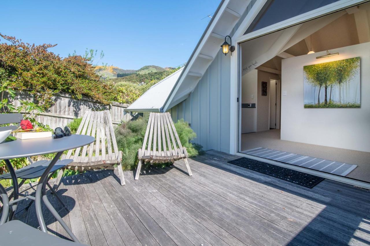 The Boathouse - Akaroa Holiday Home Bagian luar foto